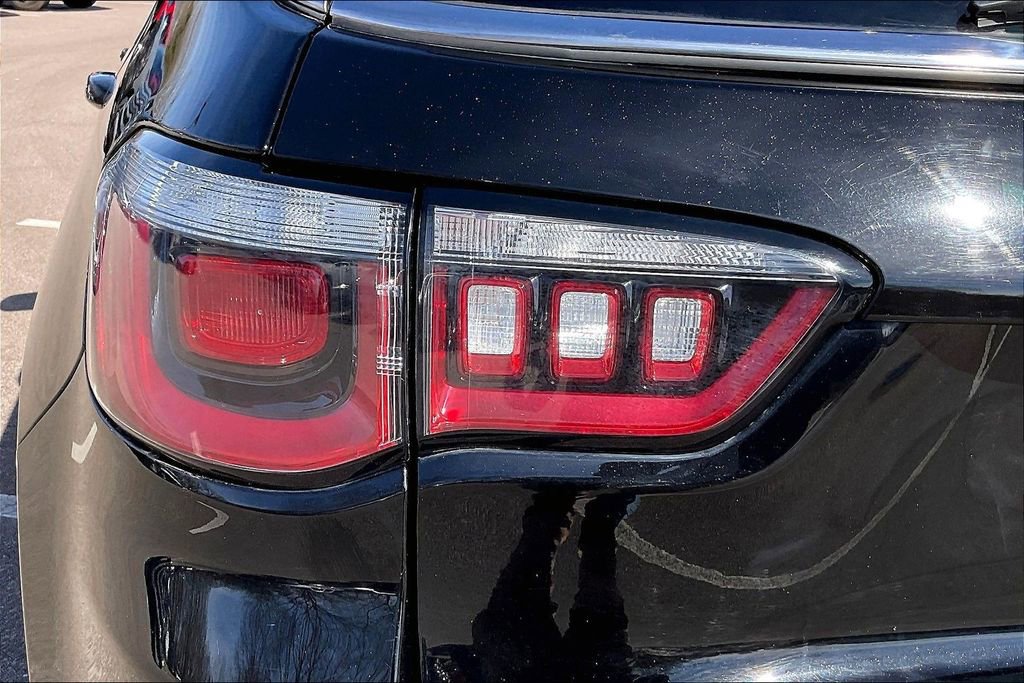 Used 2019 Jeep Compass Limited image 26