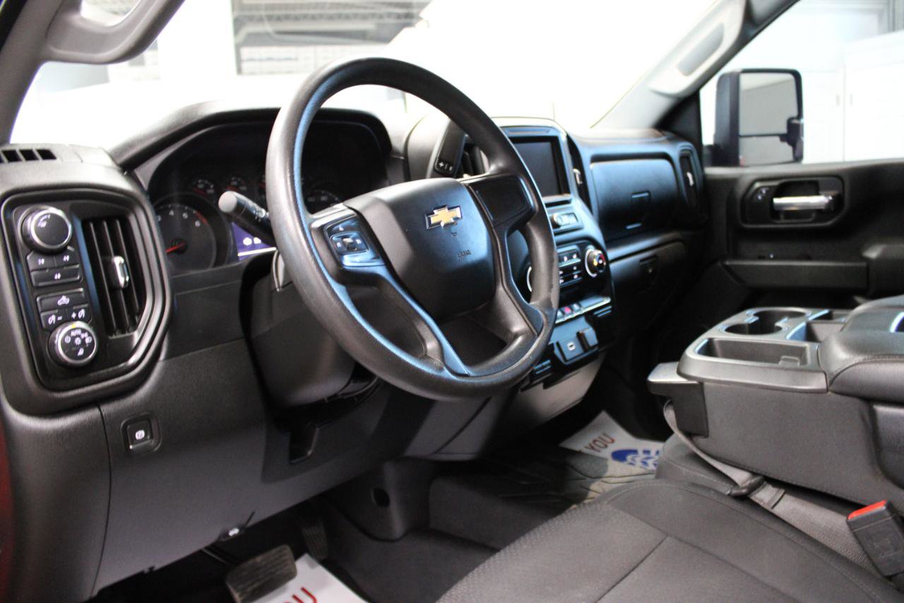 Used 2020 Chevrolet Silverado 2500 Custom w/ Custom Value Package AWD/4WD image 10
