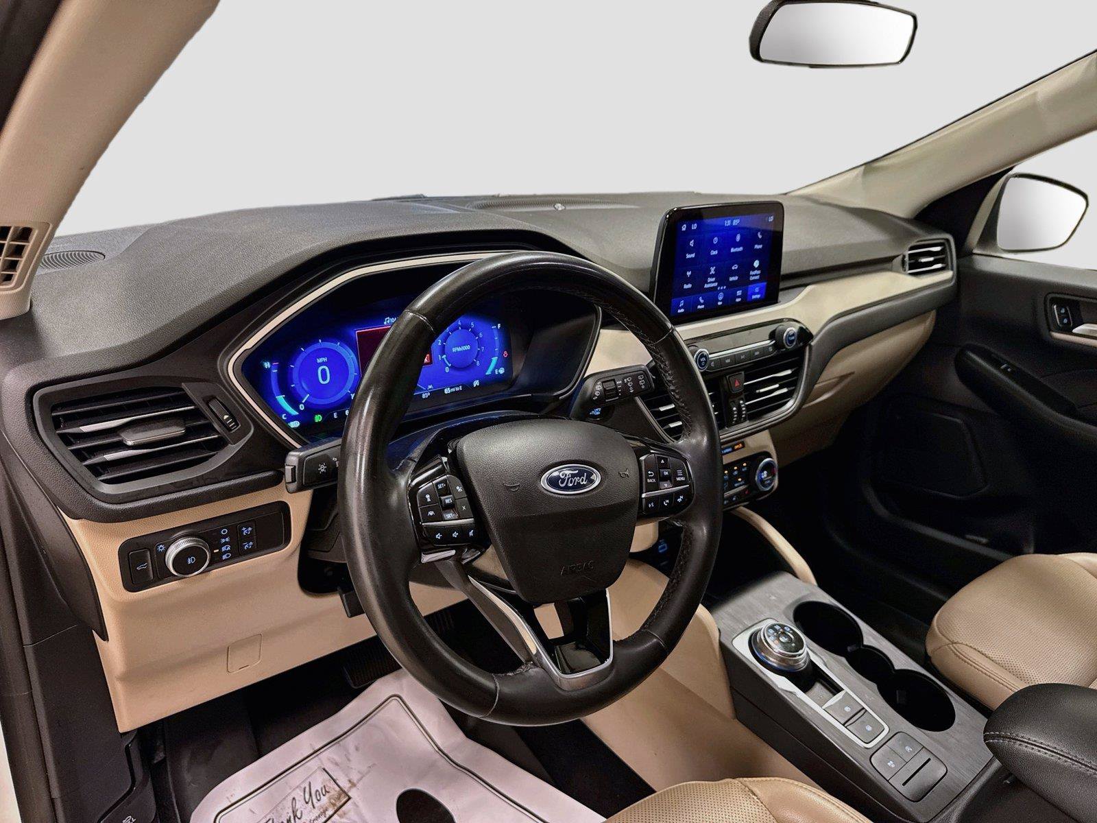 Used 2021 Ford Escape SEL w/ Technology Package FWD image 9