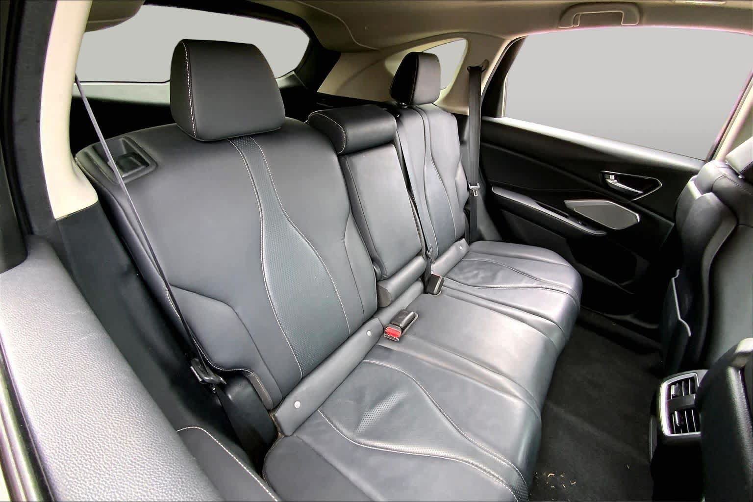 Used 2023 Acura RDX w/ Technology Package FWD image 18