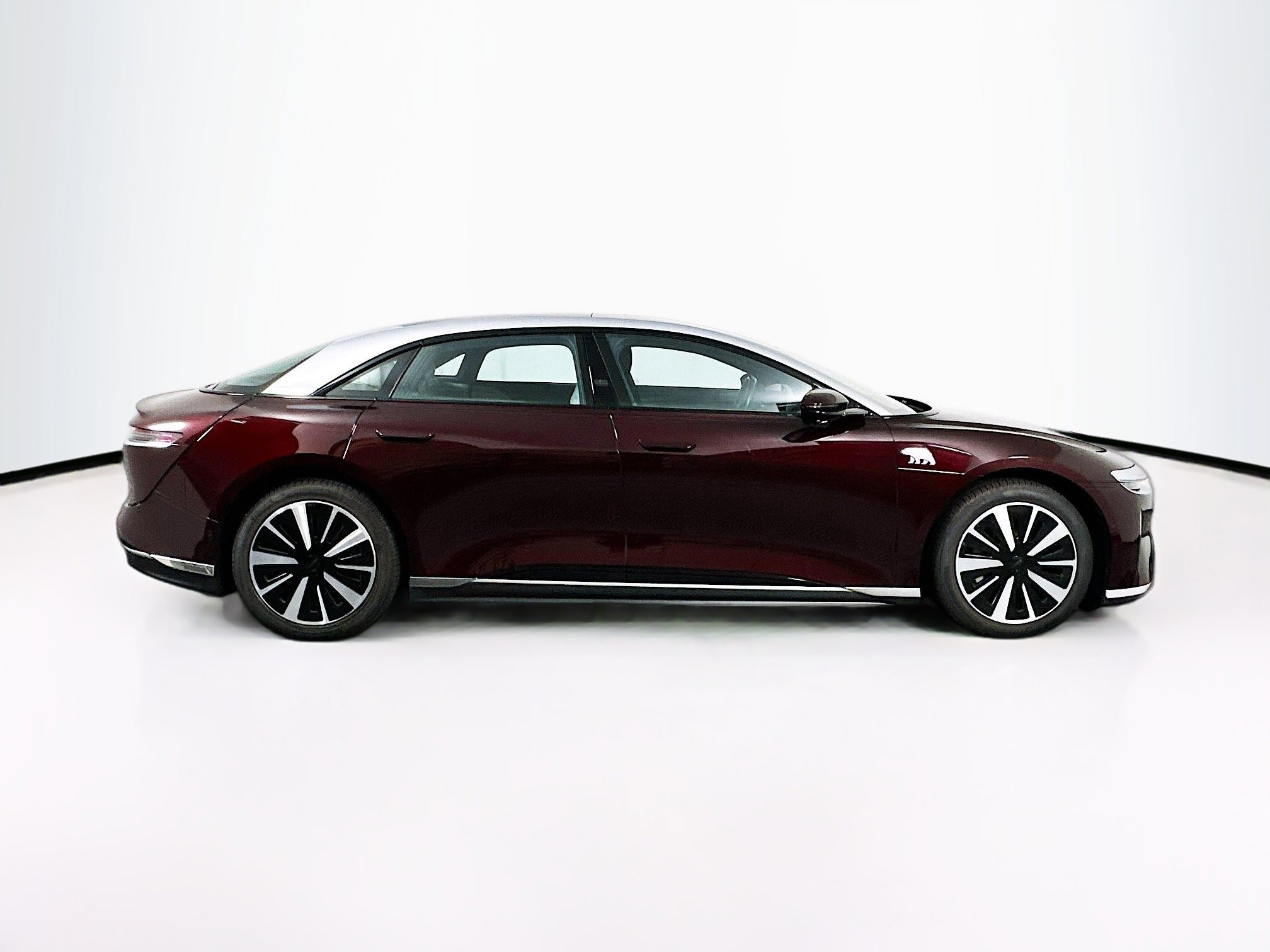 Used 2023 Lucid Air Touring AWD/4WD image 10