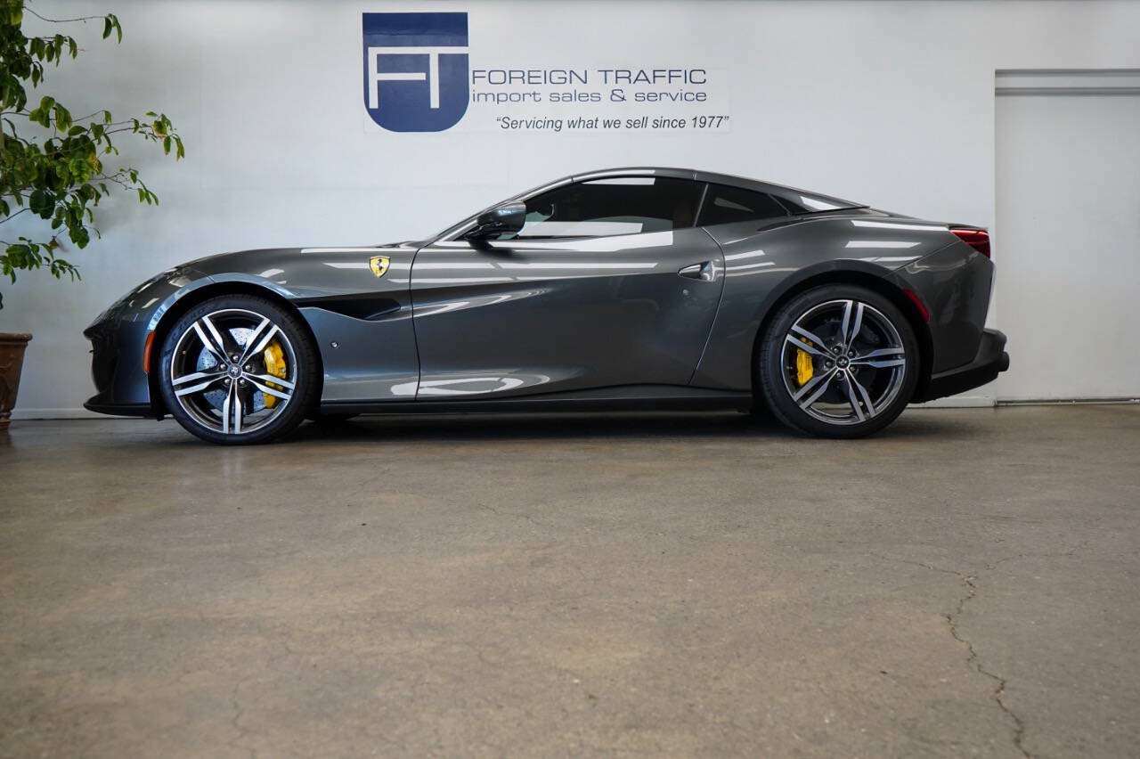 Used 2019 Ferrari Portofino RWD image 38