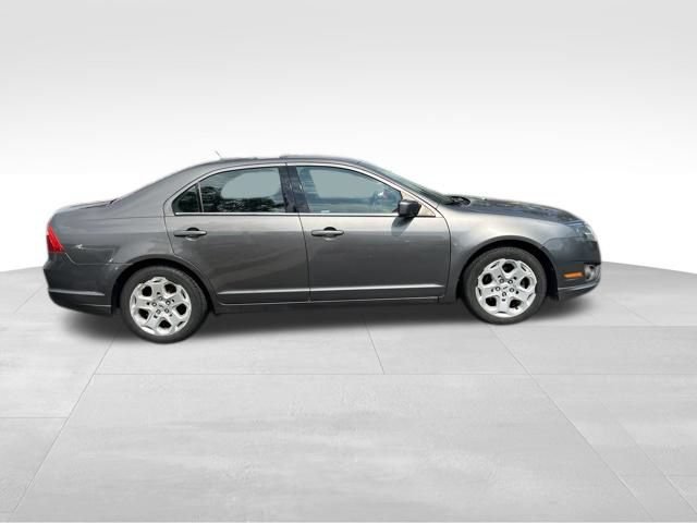 Used 2011 Ford Fusion SE w/ 202A Rapid Spec Order Code FWD image 8