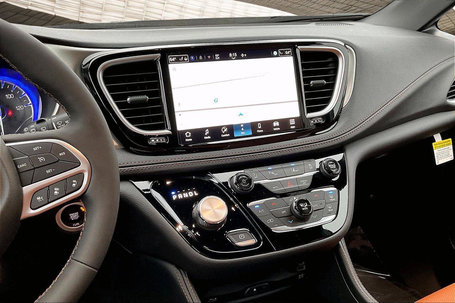 New 2026 Chrysler Pacifica Pinnacle w/ Trailer Tow Group image 6