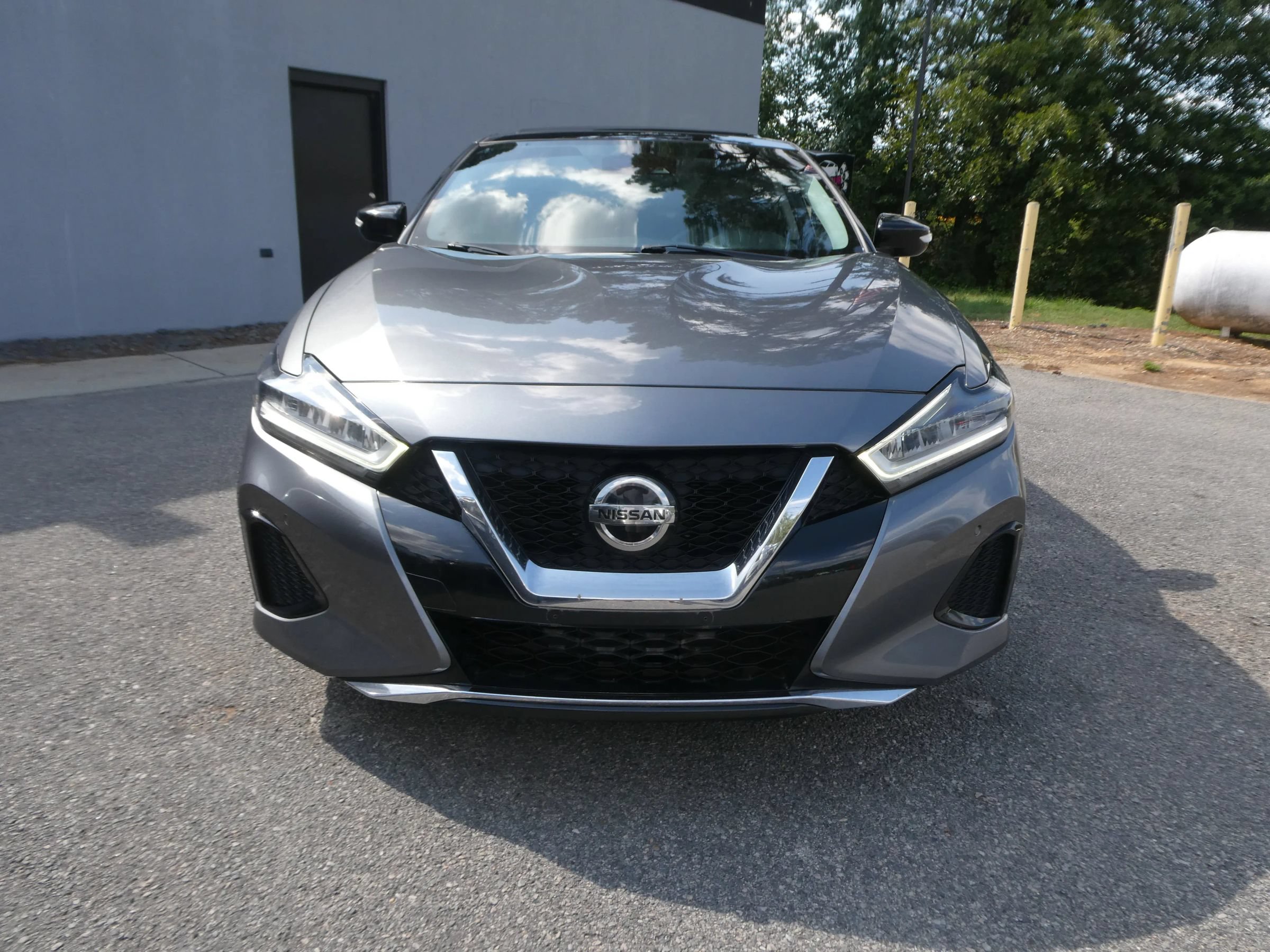 Used 2020 Nissan Maxima 3.5 SL FWD image 2