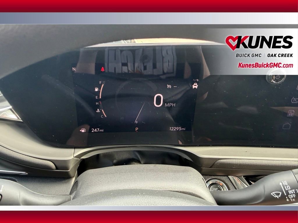 Used 2025 Buick Envista Preferred image 16