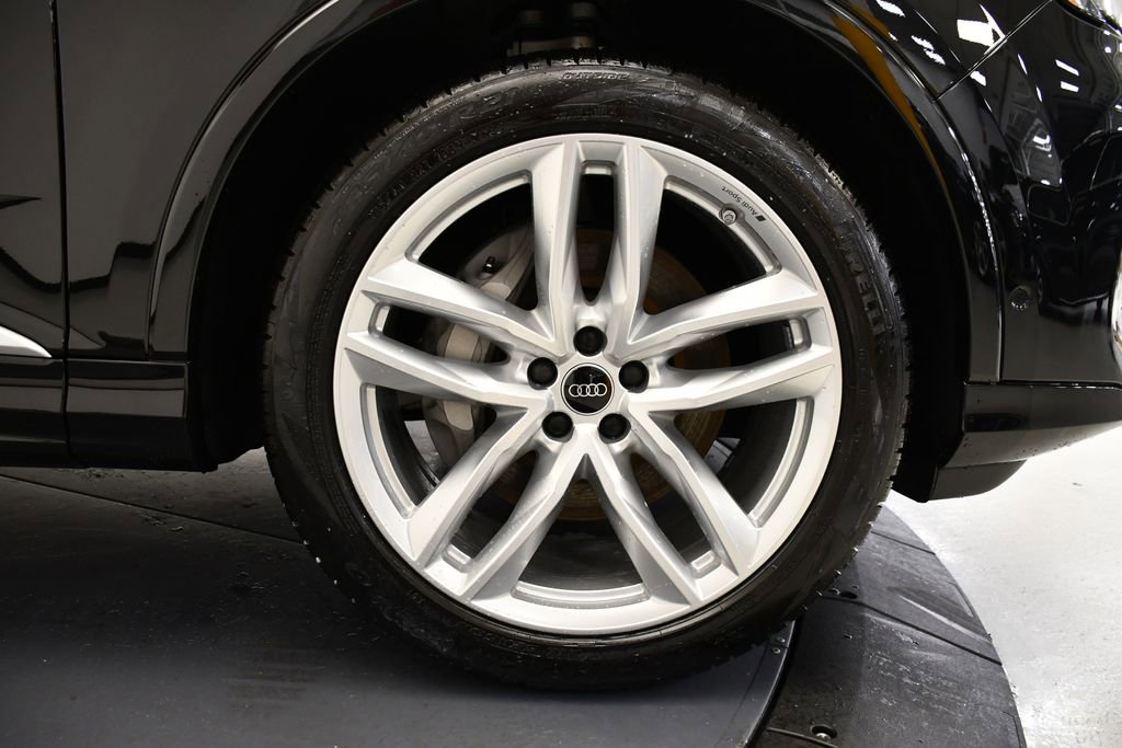 Used 2025 Audi Q7 3.0T Premium Plus w/ Premium Plus Package image 16