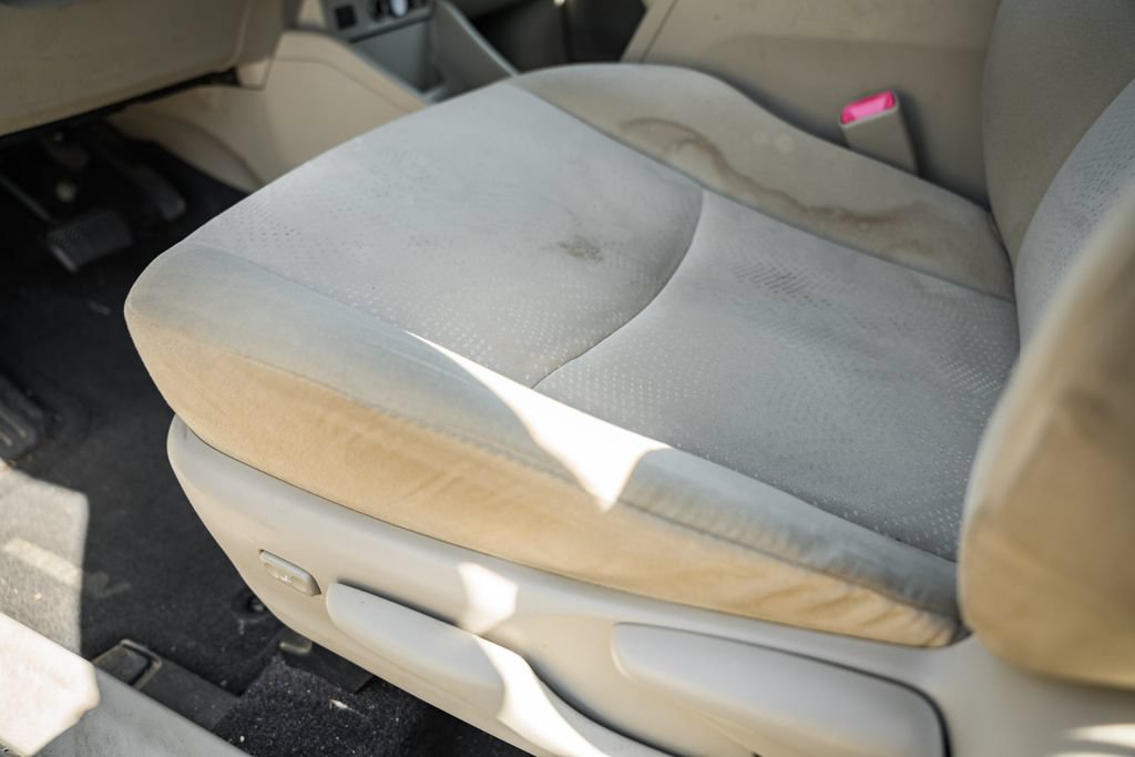Used 2012 Toyota Prius V Three FWD image 32