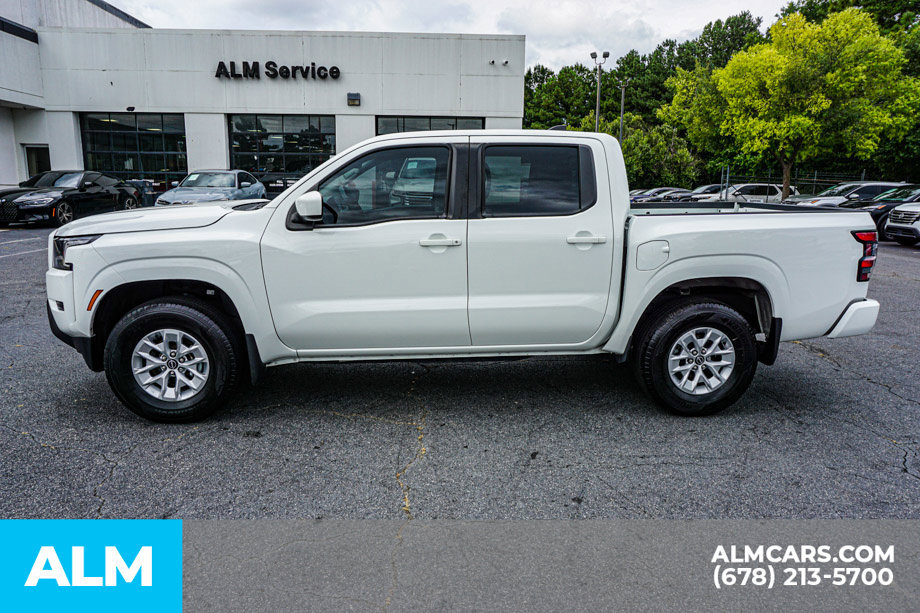 Used 2024 Nissan Frontier SV w/ Tow Package AWD/4WD image 6