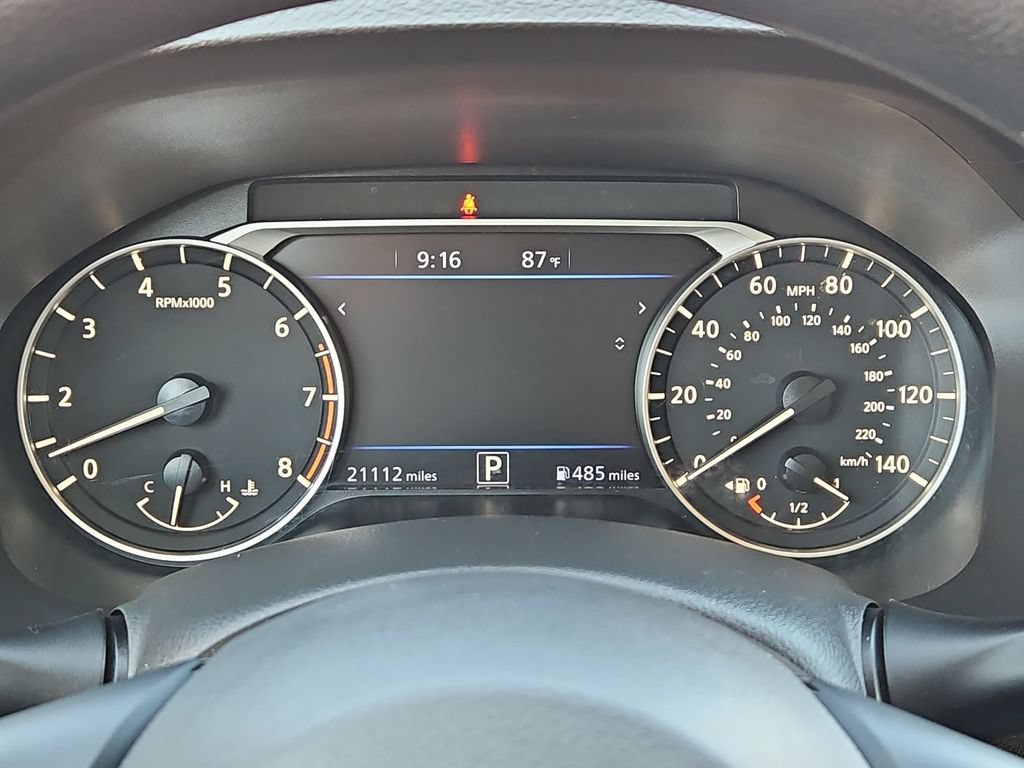 Used 2025 Nissan Altima 2.5 SV FWD image 16