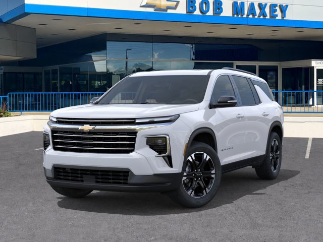 New 2027 Chevrolet Traverse LT w/ Sun and Wheel Package FWD image 6