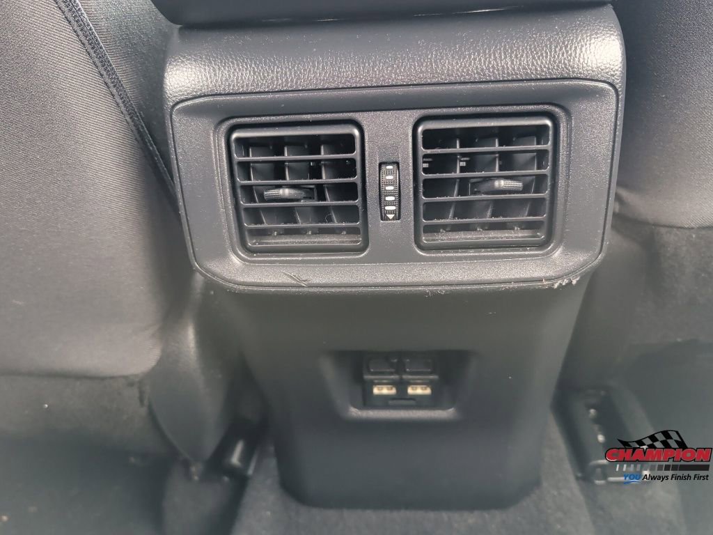 Used 2021 Toyota RAV4 XLE image 24