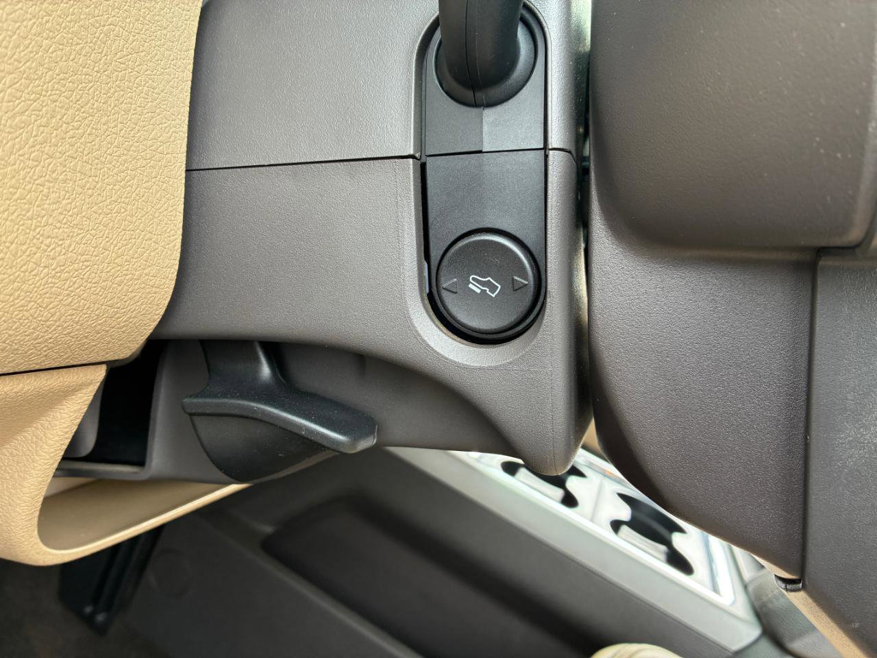 Used 2015 Ford F350 Lariat w/ Lariat Ultimate Package image 28