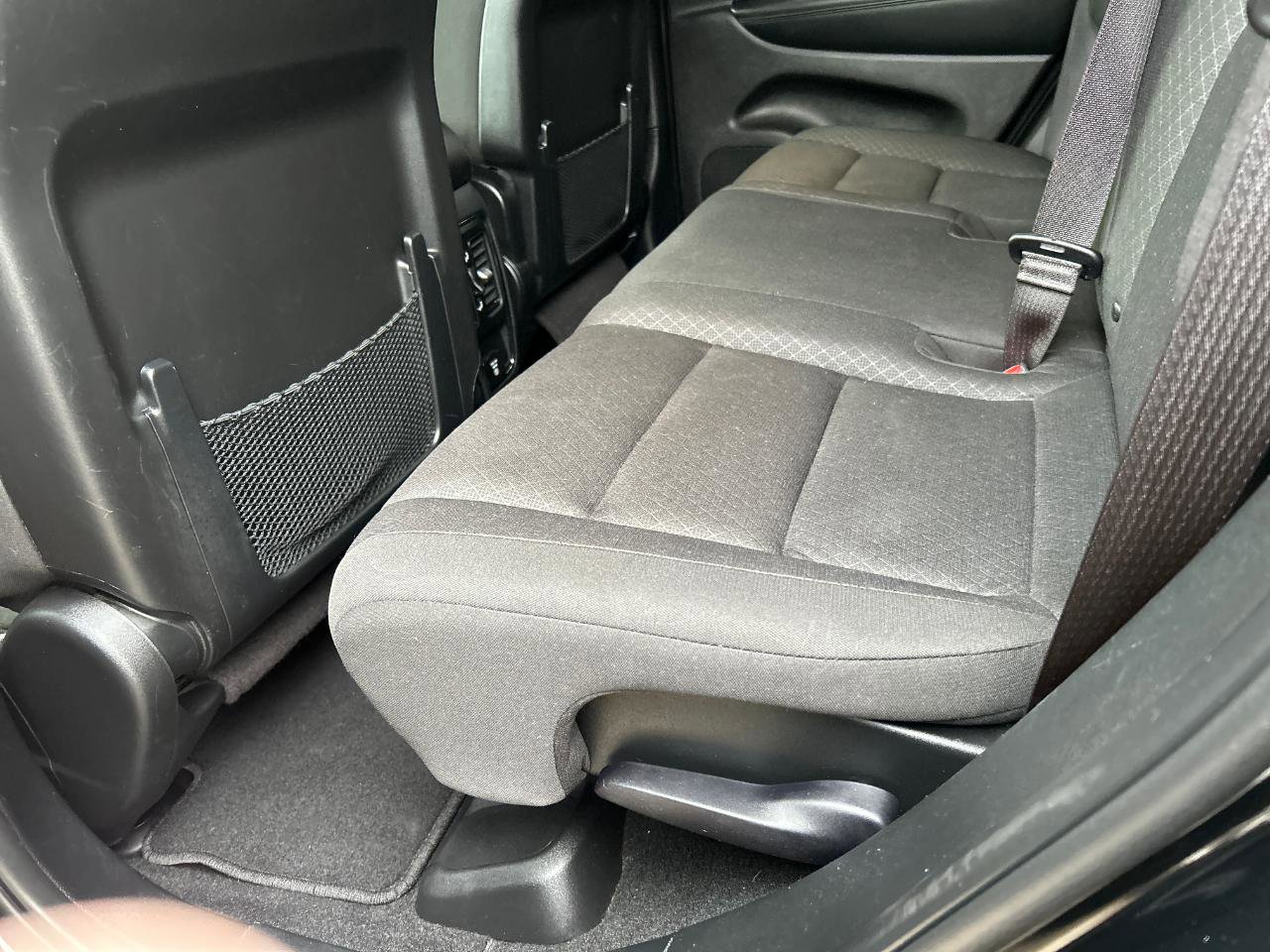 Used 2021 Jeep Grand Cherokee Laredo image 7