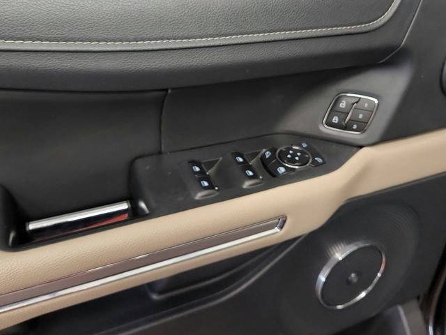 Used 2024 Ford Expedition Limited image 27