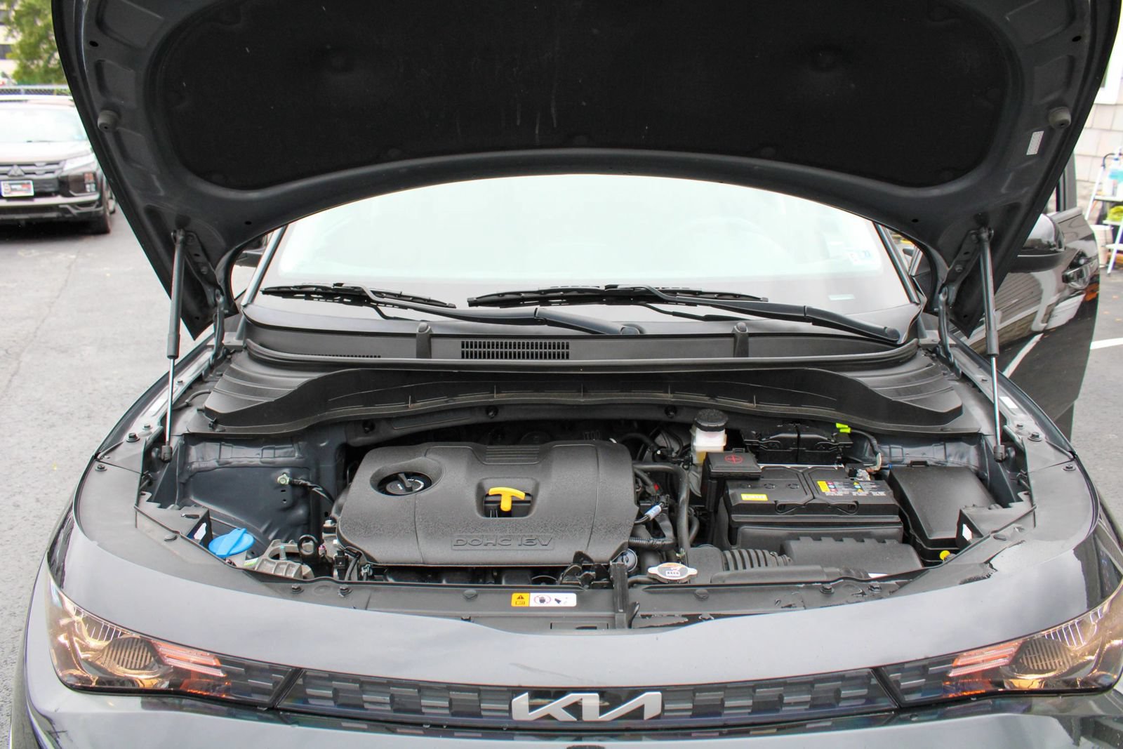 Used 2023 Kia Soul LX w/ LX Technology Package FWD image 14