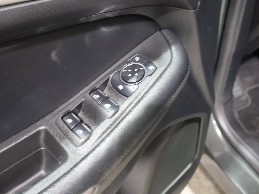 Used 2024 Ford Edge SEL w/ Convenience Package AWD/4WD image 19