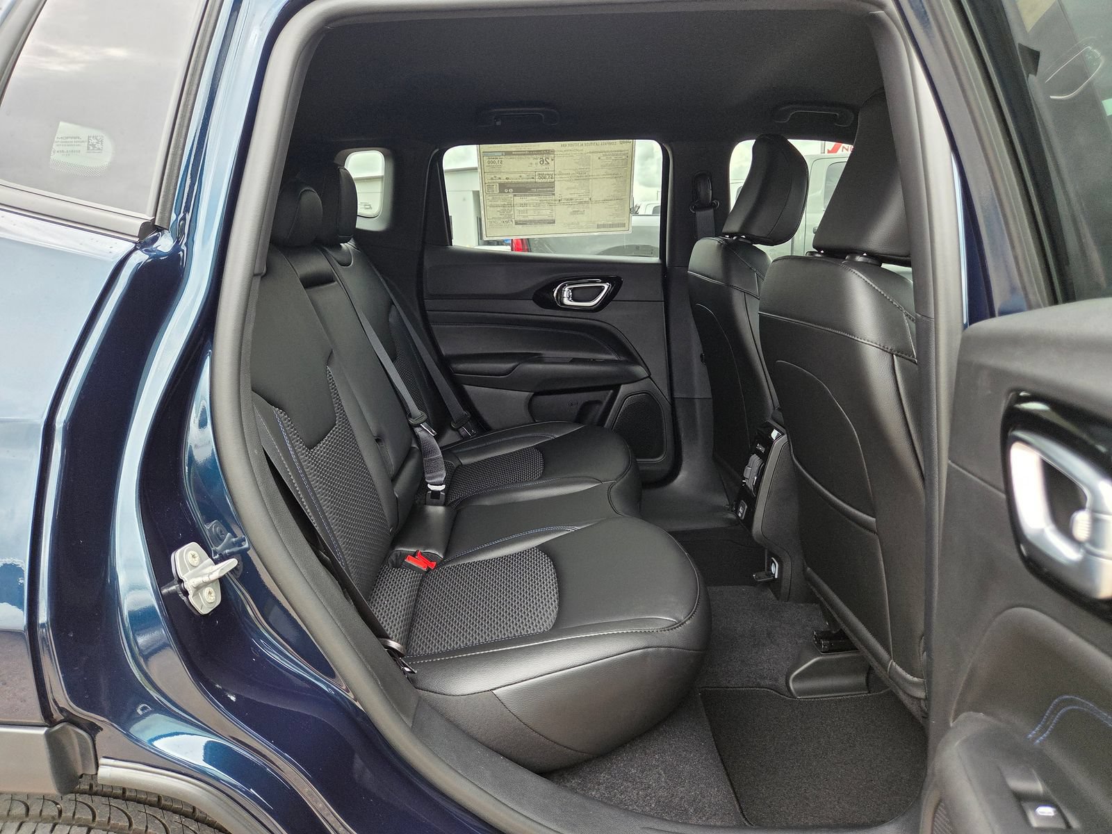 New 2026 Jeep Compass Latitude AWD/4WD image 17