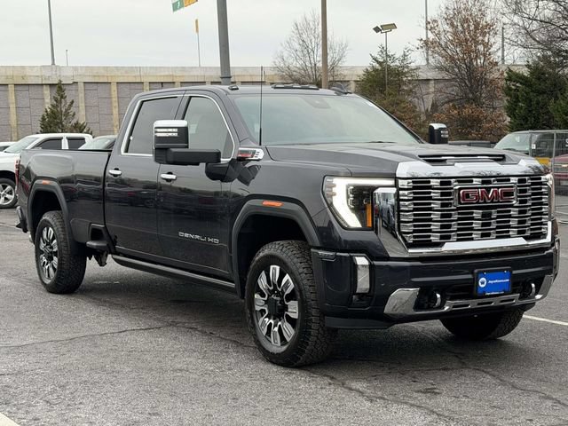 New 2026 GMC Sierra 2500 Denali w/ Denali Reserve Package AWD/4WD image 1