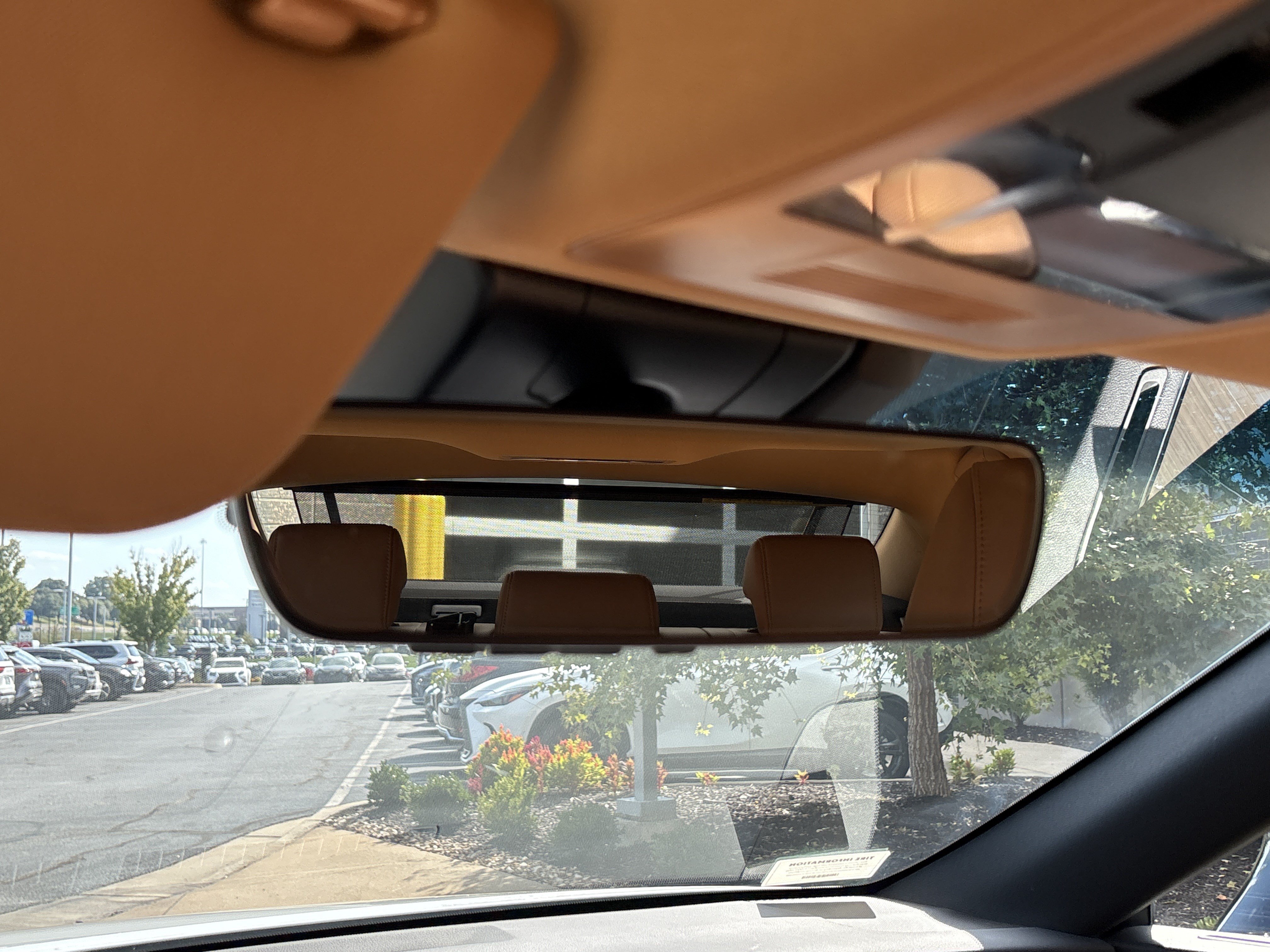 Certified 2025 Lexus ES 350 Ultra Luxury FWD image 27