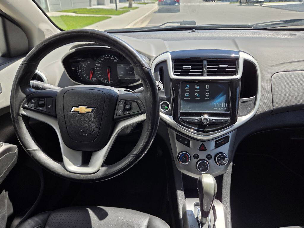 Used 2017 Chevrolet Sonic Premier image 21