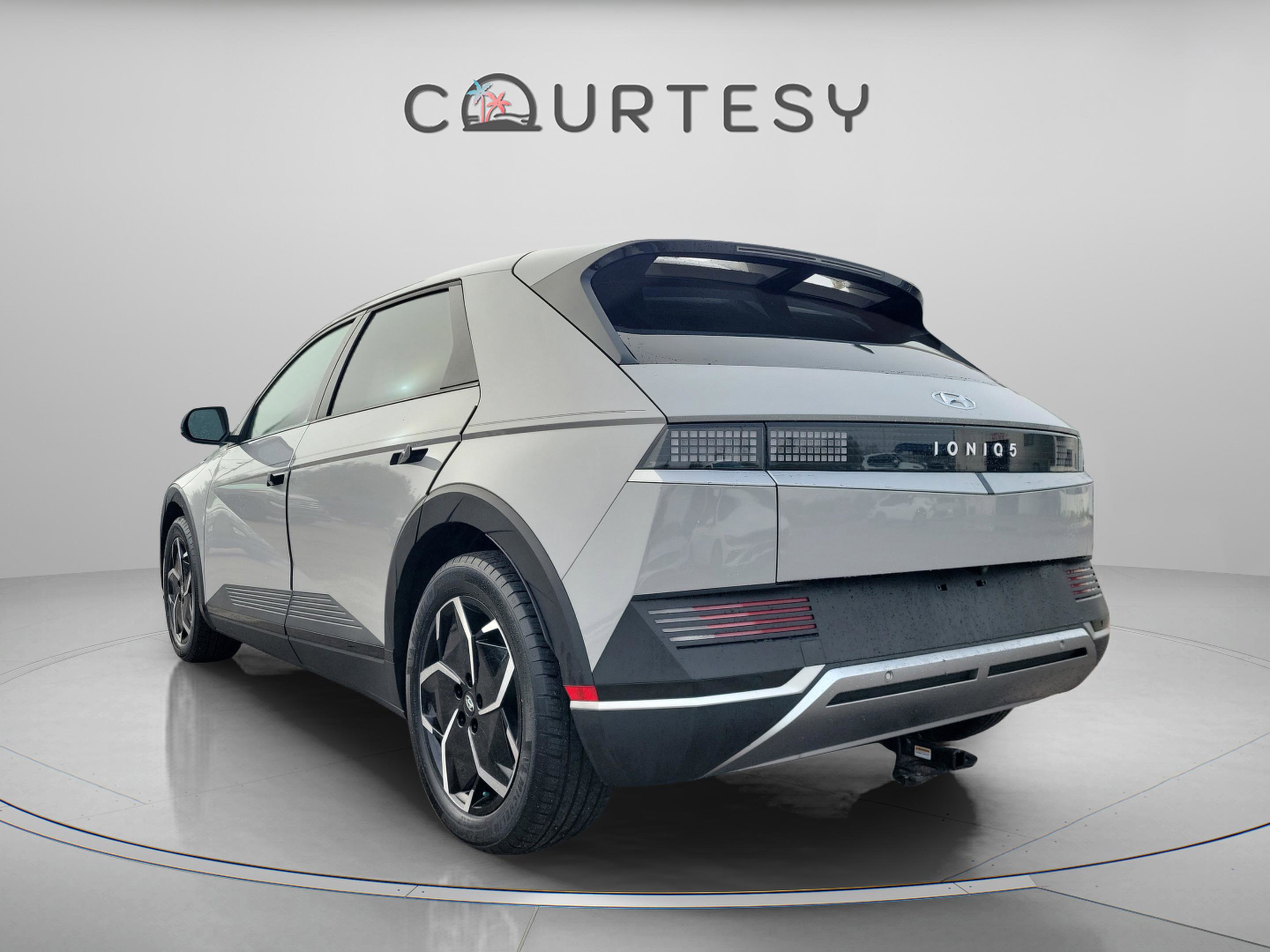 Used 2023 Hyundai Ioniq 5 SEL video 2