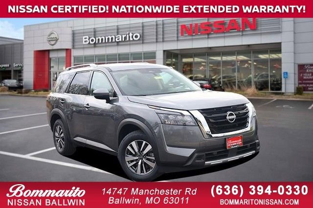 Certified 2025 Nissan Pathfinder SL AWD/4WD image 1