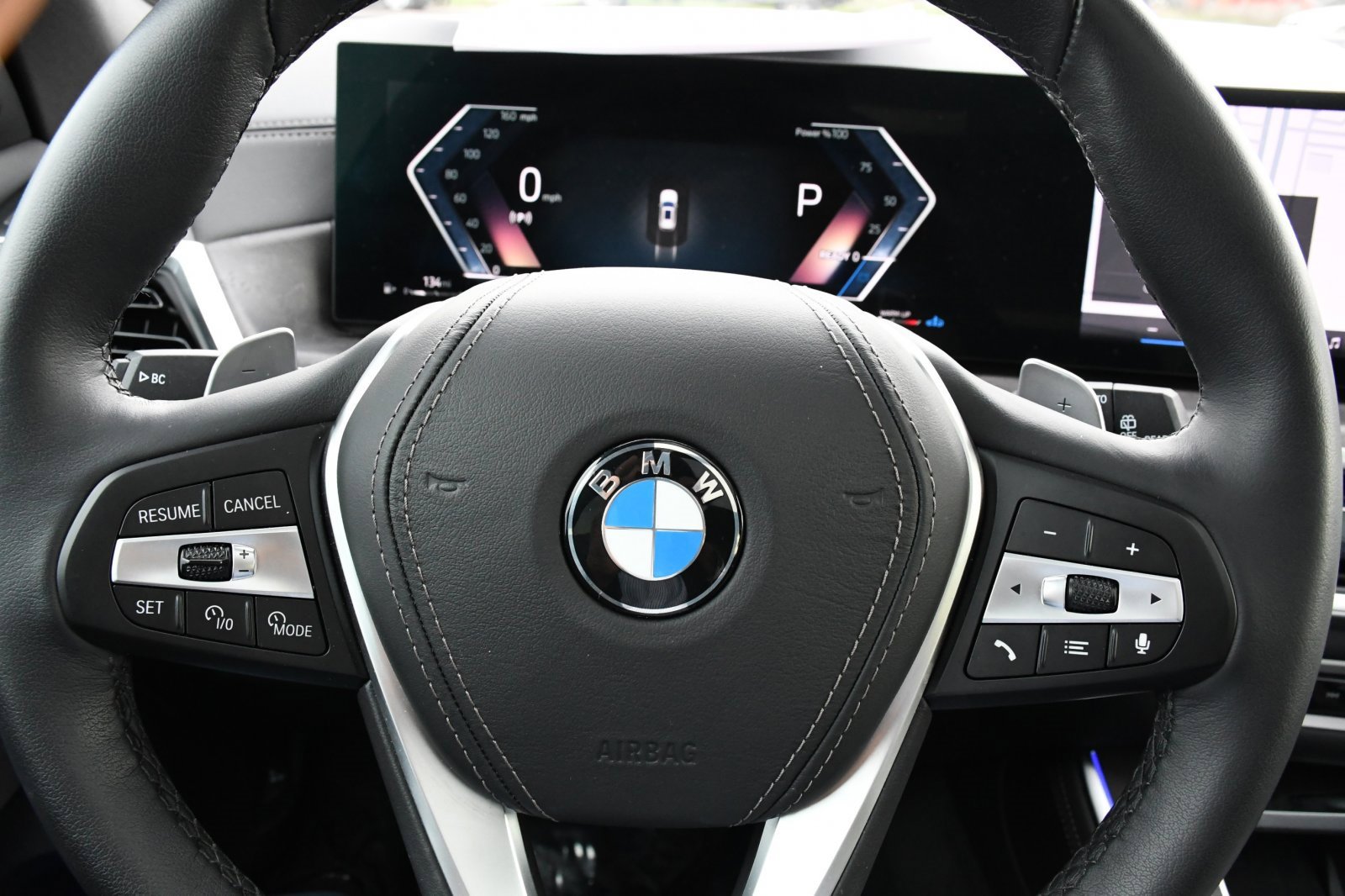 Used 2026 BMW X5 xDrive40i w/ Climate Comfort Package image 12