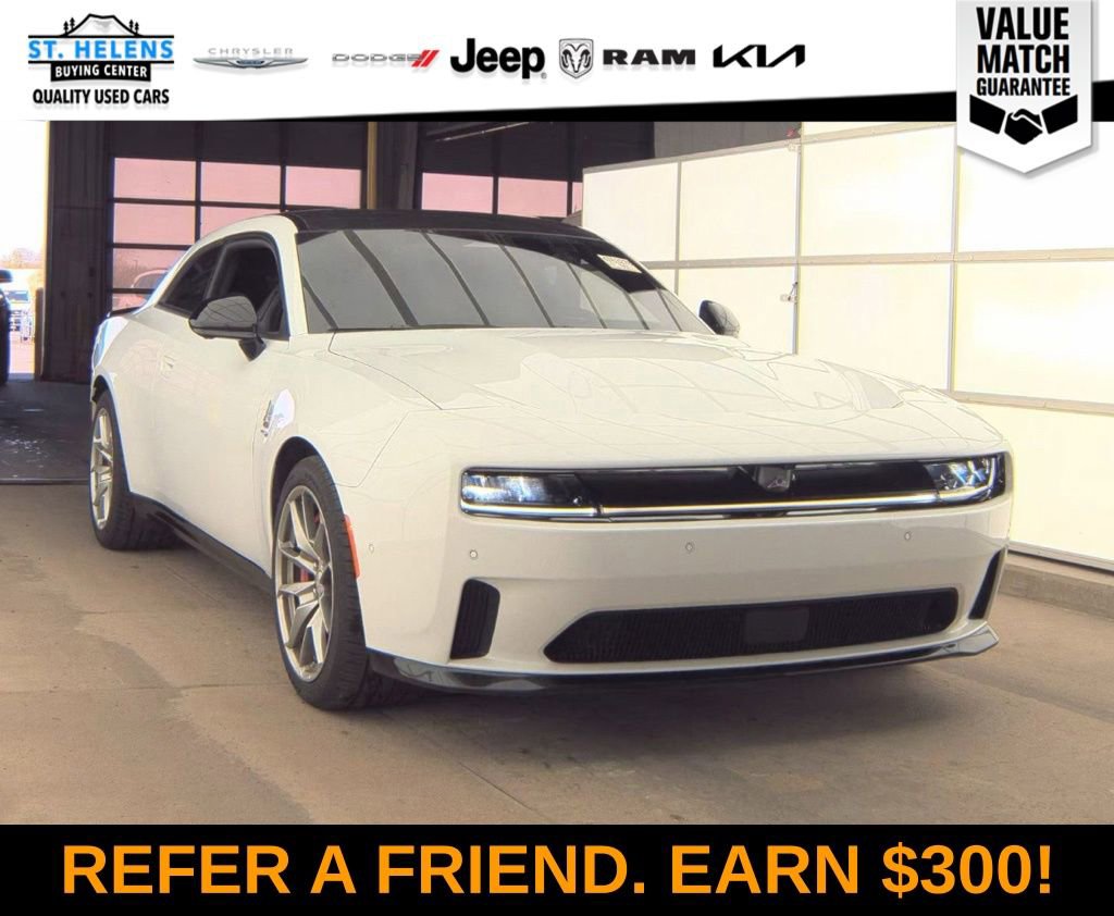 Used 2024 Dodge Charger Daytona Scat Pack w/ Plus Group AWD/4WD image 5