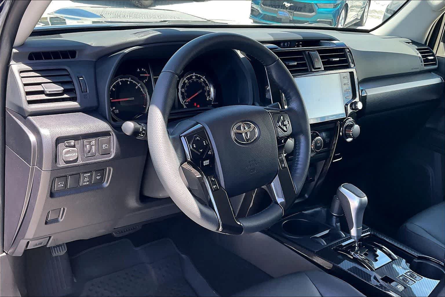 Used 2024 Toyota 4Runner TRD Off-Road Premium w/ Off Road Premium Plus Package AWD/4WD video 2