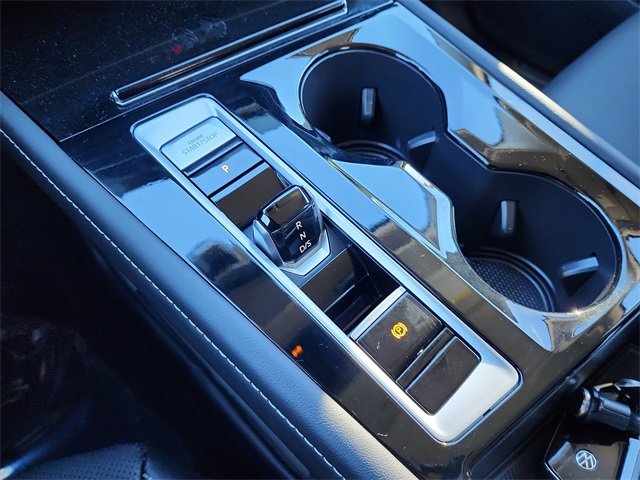 Certified 2024 Volkswagen Atlas SE image 23