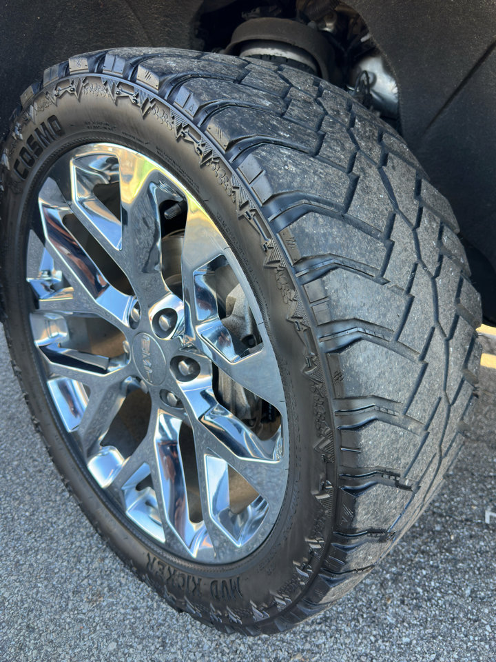 Used 2022 GMC Sierra 1500 SLT image 6