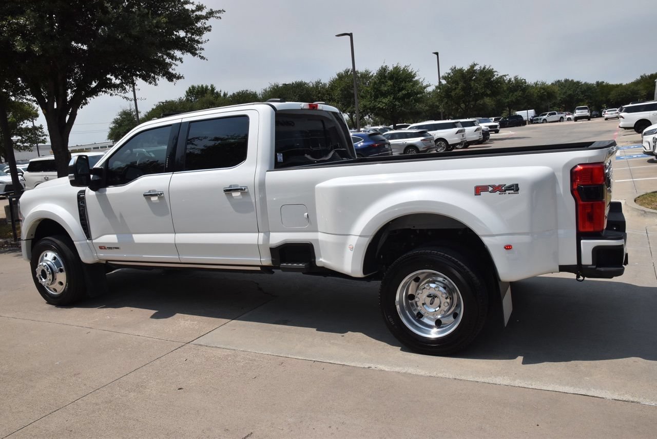 Used 2023 Ford F450 Platinum w/ FX4 Off-Road Package AWD/4WD image 11