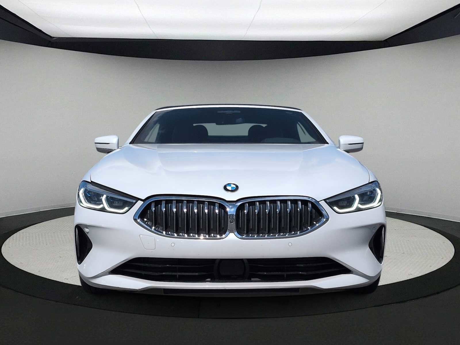 Used 2020 BMW 840i xDrive Convertible image 3