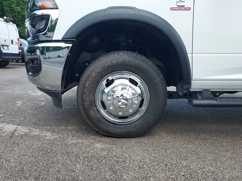 New 2026 RAM 3500 Tradesman AWD/4WD image 25