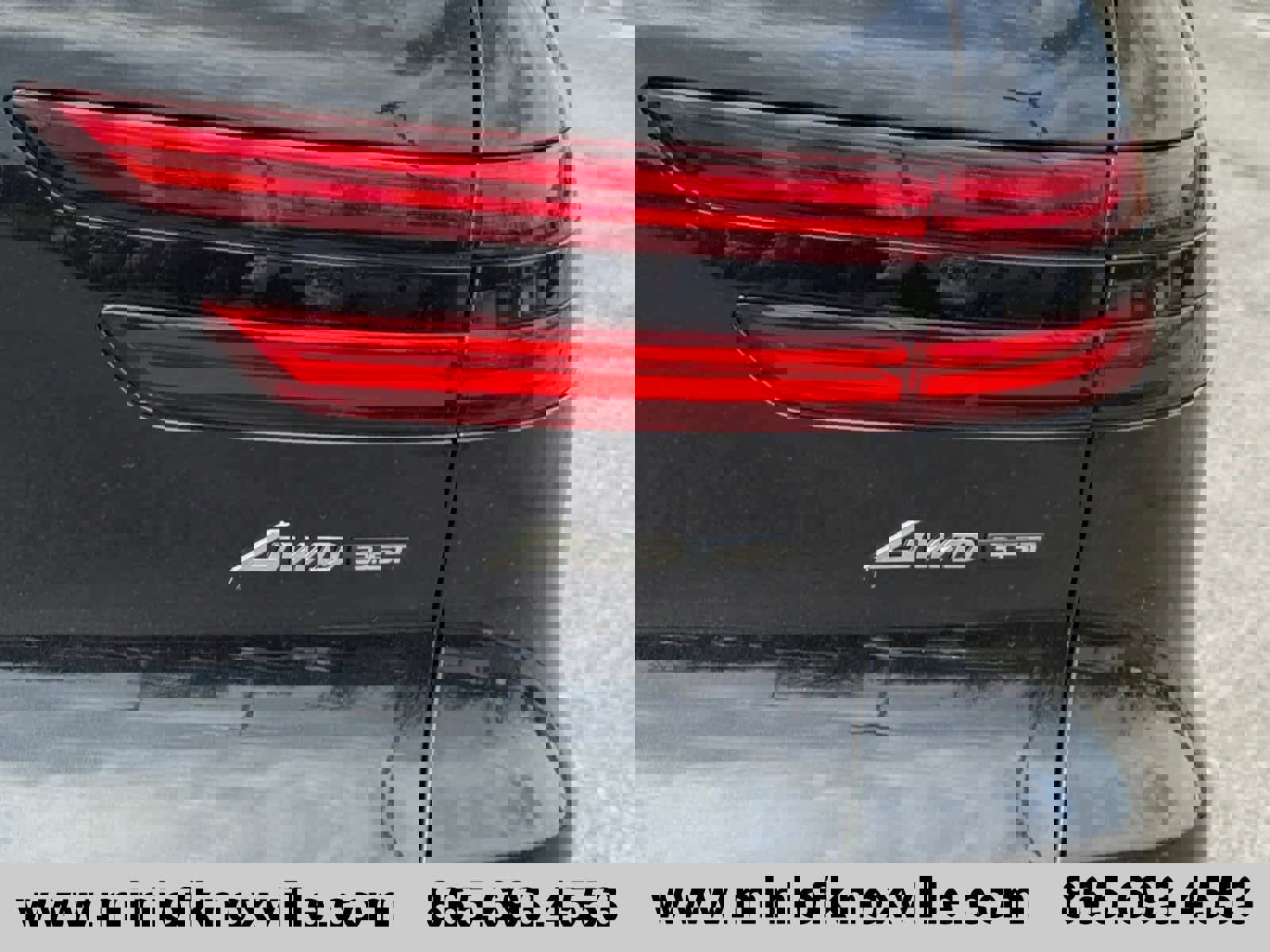 Used 2026 Genesis GV70 3.5T Sport Prestige image 34