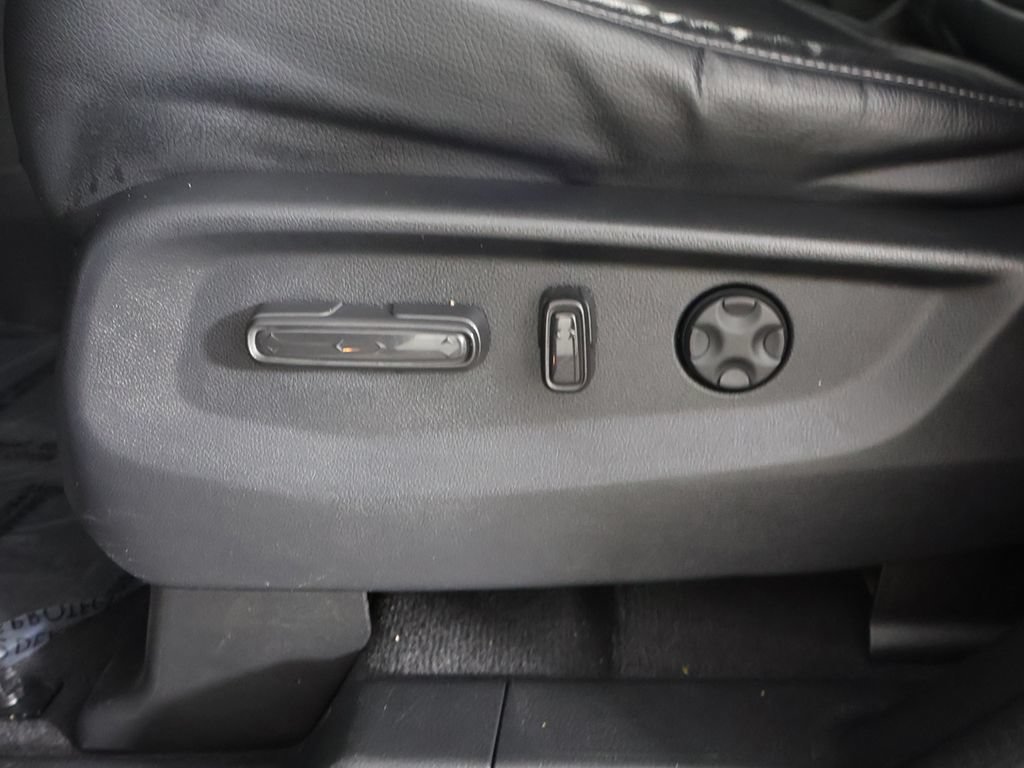 Used 2023 Honda Odyssey Touring image 30