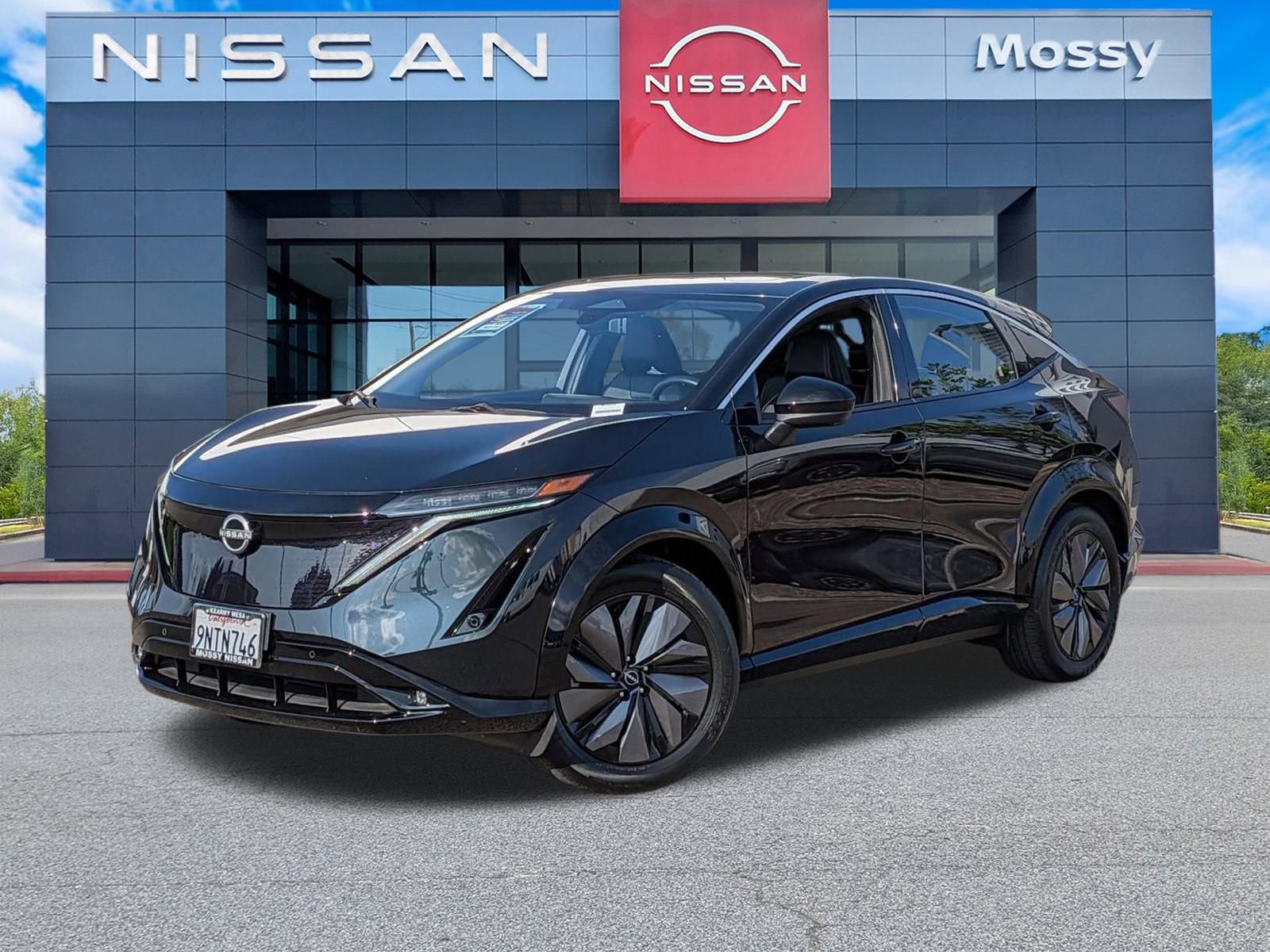 Used 2024 Nissan Ariya FWD