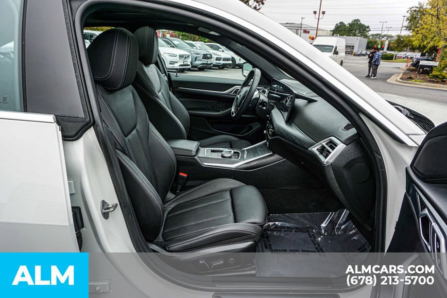 Used 2025 BMW i4 eDrive40 image 24