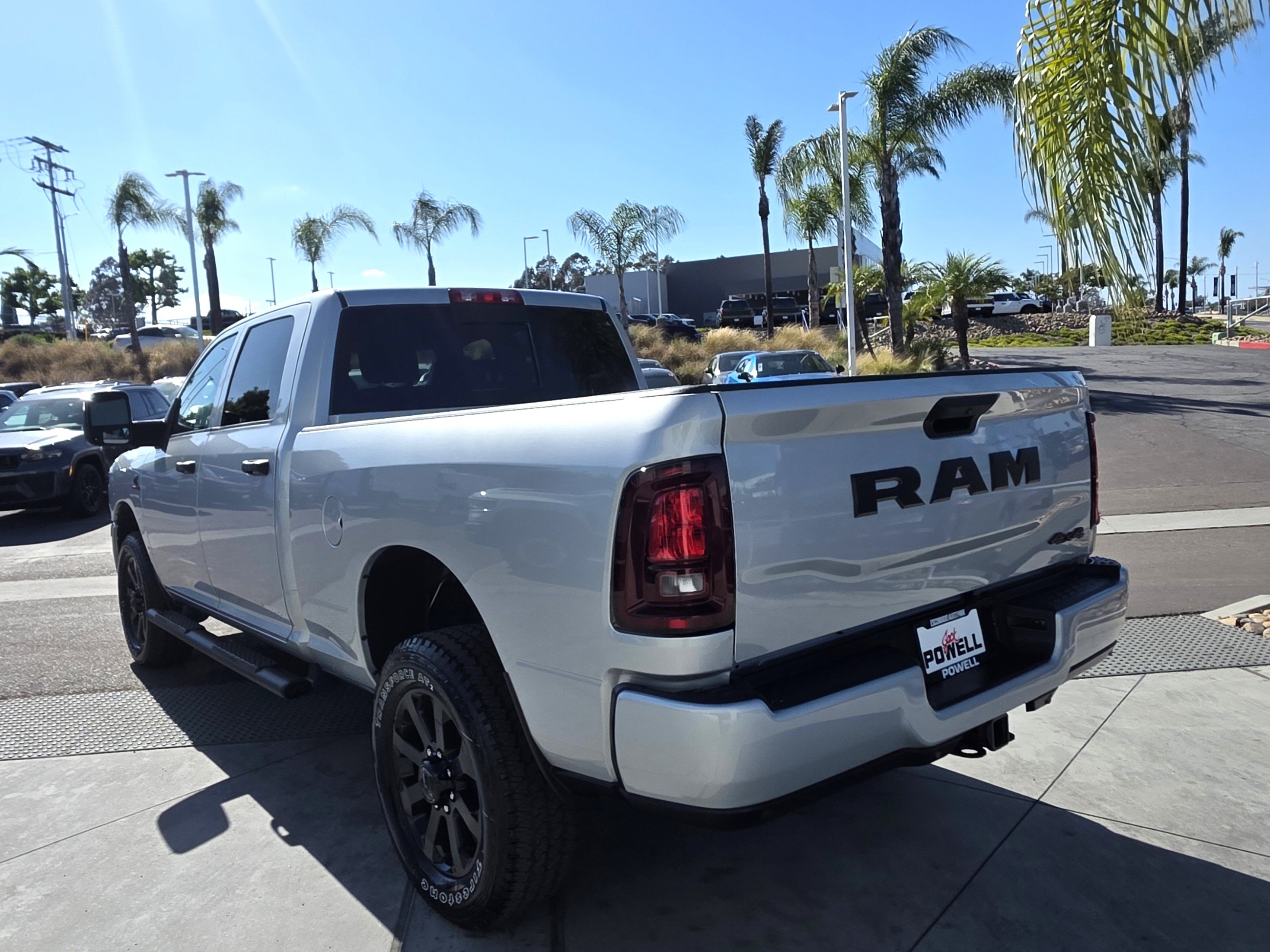 New 2026 RAM 2500 Tradesman AWD/4WD image 3