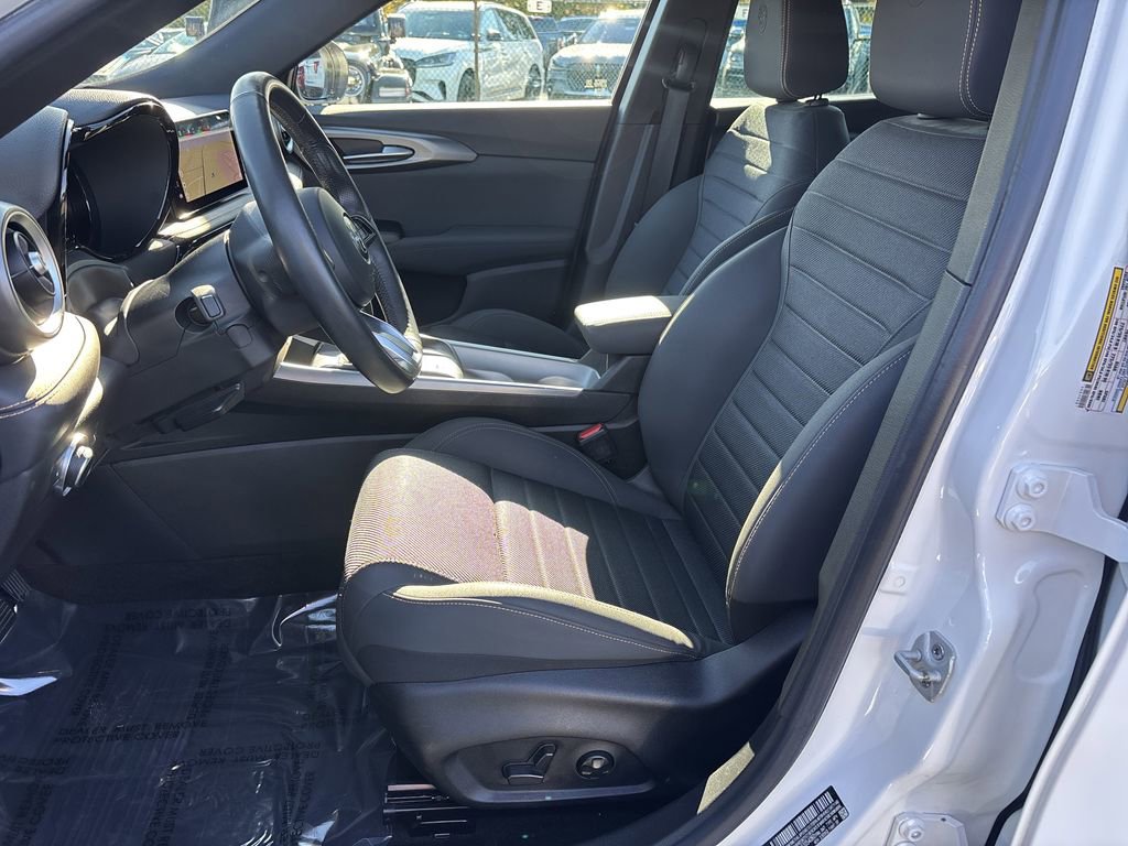 Used 2024 Alfa Romeo Tonale Ti image 11