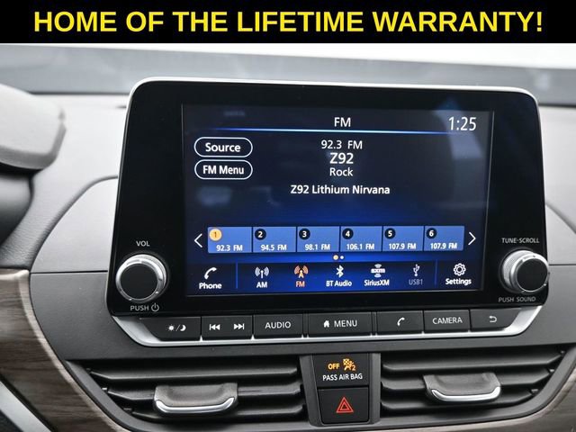Used 2023 Nissan Altima 2.5 SV AWD/4WD image 22