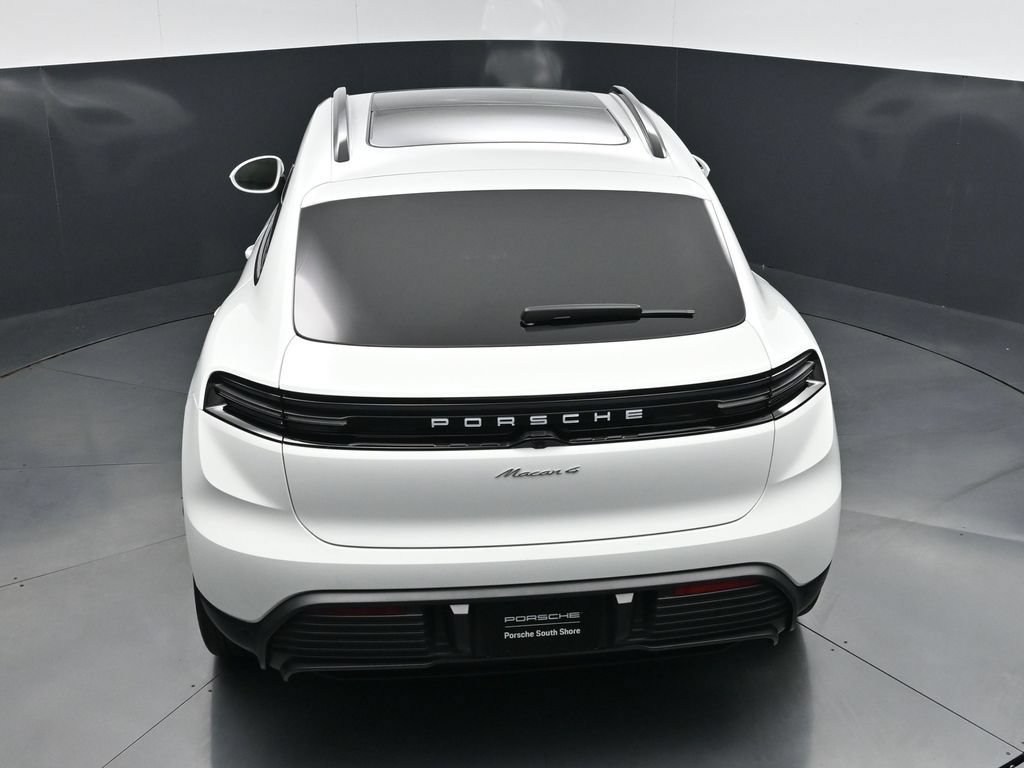New 2026 Porsche Macan 4 Electric AWD/4WD image 17
