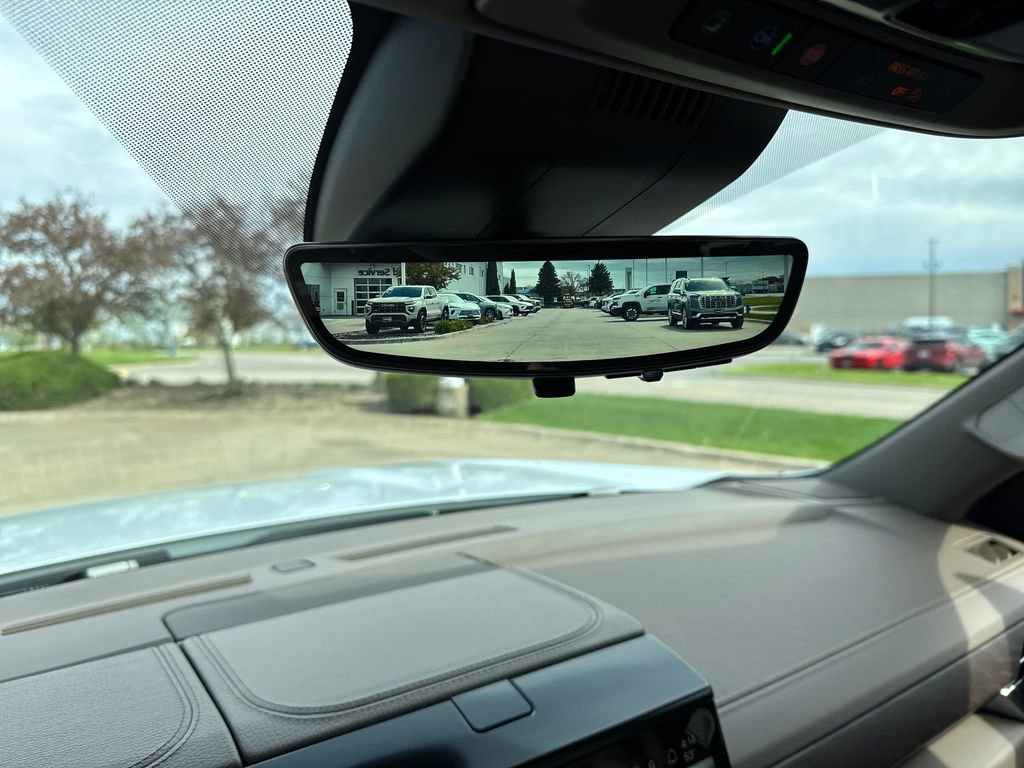 New 2026 GMC Yukon XL Denali AWD/4WD image 39