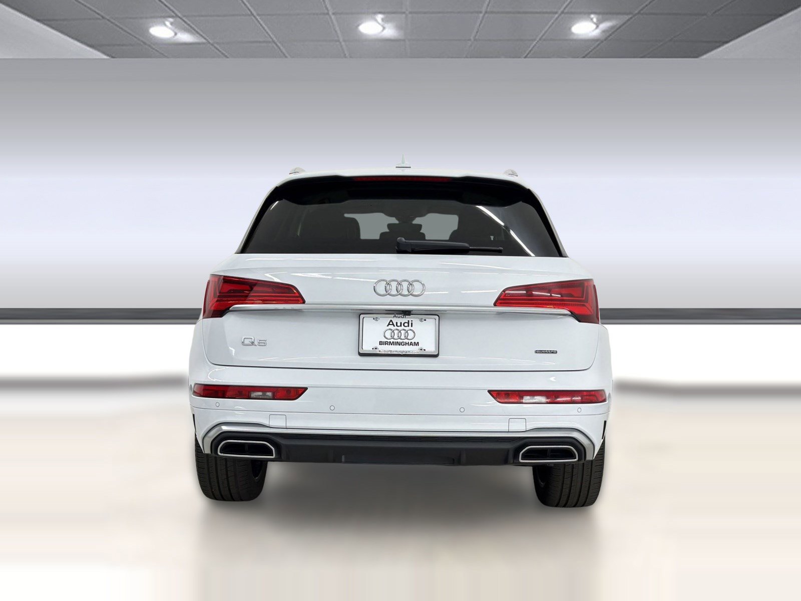 Used 2023 Audi Q5 e Premium Plus w/ Premium Plus Package AWD/4WD image 10