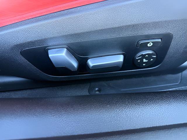 Used 2021 BMW M4 Coupe w/ Executive Package image 26