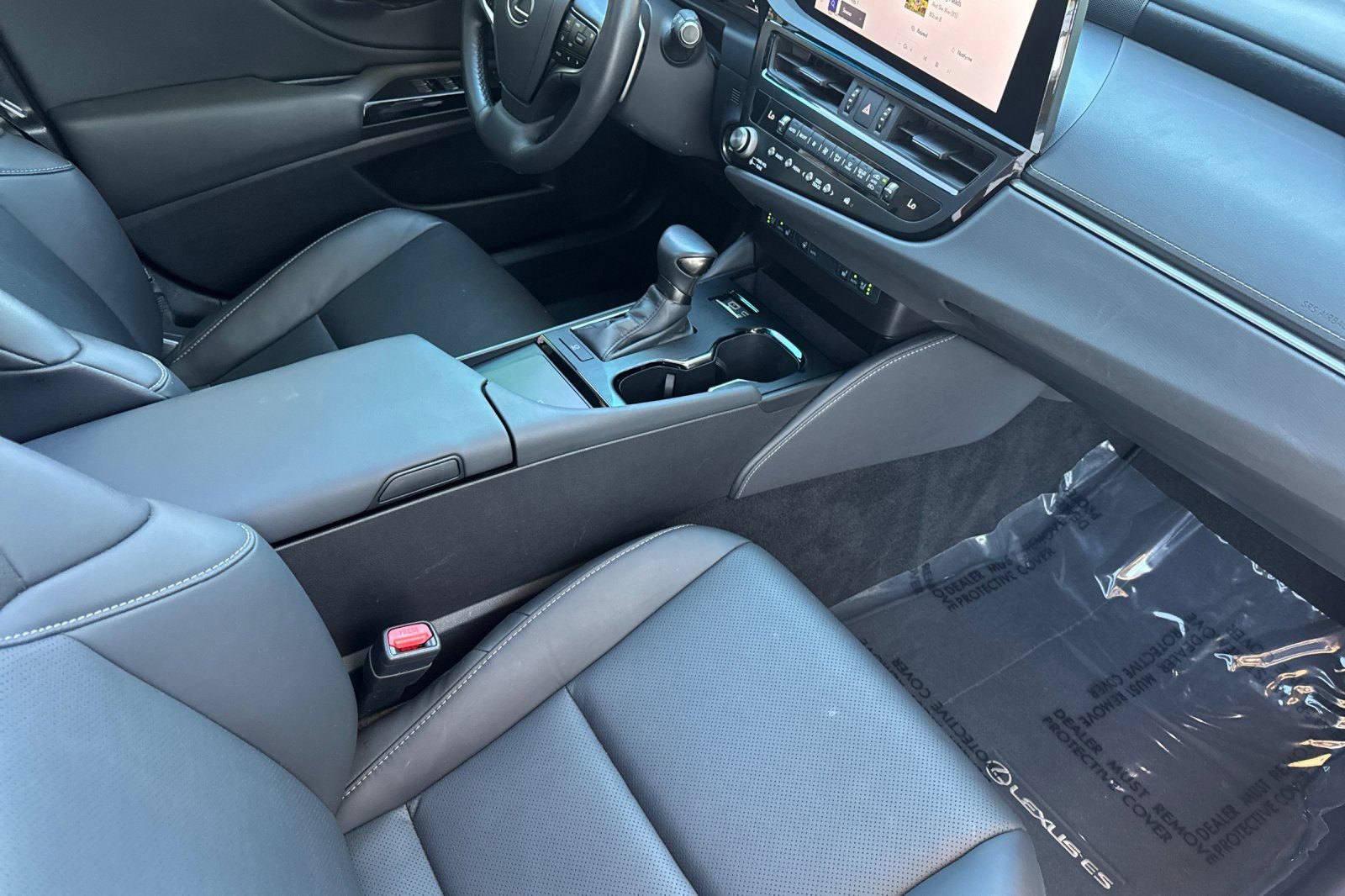 Used 2025 Lexus ES 350 w/ Premium Package FWD image 16