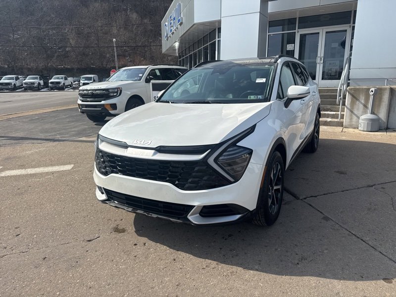 Used 2024 Kia Sportage EX w/ EX Premium Package image 3