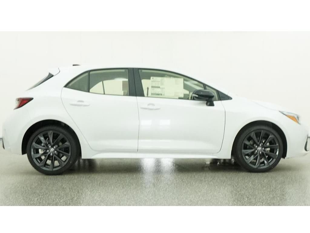New 2026 Toyota Corolla XSE FWD image 28