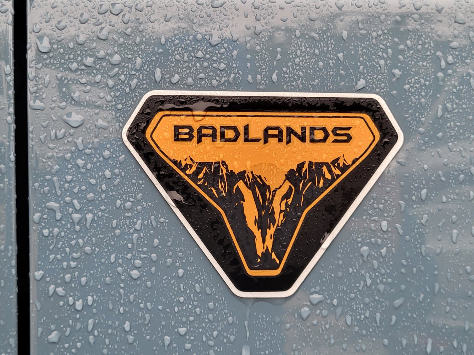 Used 2022 Ford Bronco Badlands image 11